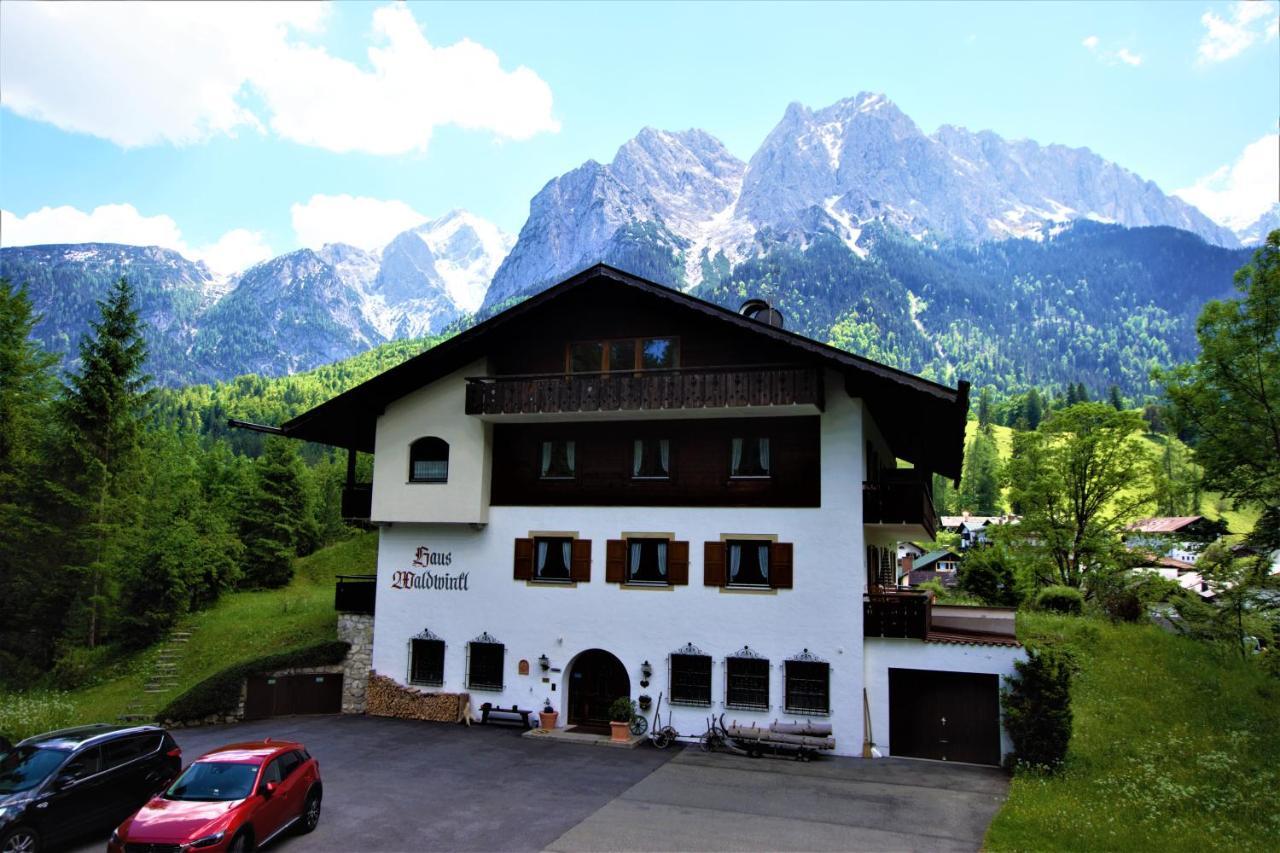 Отель Ferienhaus Waldwinkl Грайнау Экстерьер фото